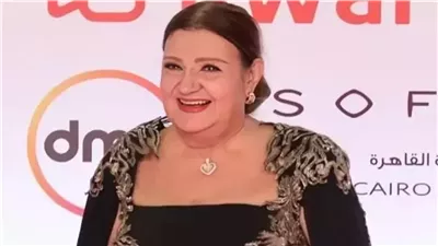 ميمي جمال تروي موقفًا لا يُنسى مع ماري منيب: 