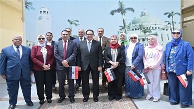 جامعة القاهرة تُنظم معرض العطاء المستدام لدعم الطلاب