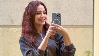 رنا سماحة تعود إلى منزل الزوجية مع طفلها بعد حكم قضائي