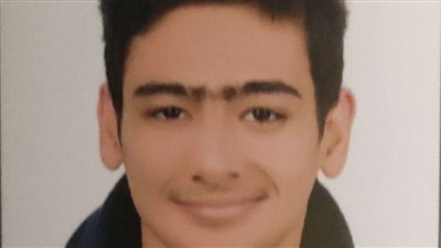 طالب بجامعة عين شمس يحصد المركز الأول في الملتقى القمي الحادي عشر للطلاب