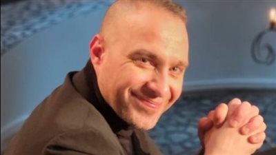 حسام حبيب يطل على جمهوره في لايف خاص عبر تيك توك.. الليلة