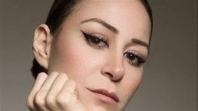 الوراقى تكشف بالادلة حقيقة زواج الفنانة منة شلبي من أحمد الجناينى