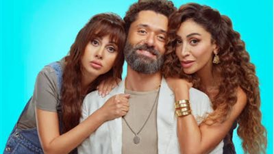 صحفية لبنانية تكشف عن علاقة بين دينا الشربيني وكريم محمود عبد العزيز