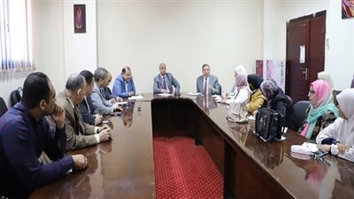 جامعة سوهاج تسبق الاعتماد: زيارة محاكاة مكثفة بكلية التربية