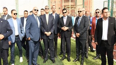وزير الشباب والرياضة ومحافظ الجيزة ومحمد نافع يفتتحون منشآت رياضية جديدة بـ نادي حدائق الأهرام