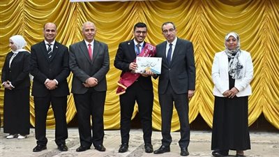 جامعة أسيوط تحقق إنجازات متميزة في مسابقة الطالب المثالي