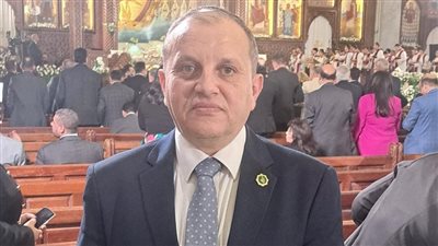 رئيس نقابة المهندسين بالجيزة يهنئ البابا تواضروس والأقباط بعيد القيامة