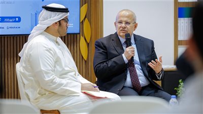 د. الخشت يناقش إشكالية الصراع بين عقل التقليد وعقل التجديد في معرض أبوظبي الدولي للكتاب 2025