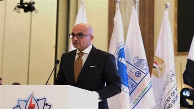 جامعة عين شمس تطلق رؤى جديدة للطاقة الذكية في المؤتمر الدولي لكلية الهندسة