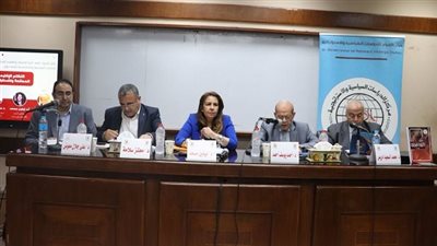 جامعة القاهرة تناقش التحولات العربية برؤية استراتيجية