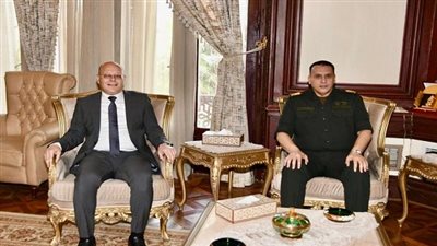 جامعة سوهاج تتعاون مع إدارة الشئون المعنوية لتعزيز الوعي الوطني