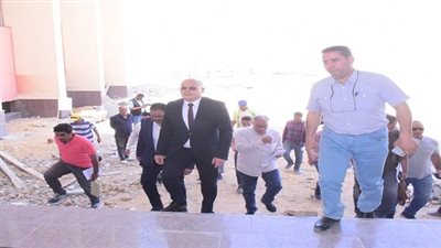 رئيس جامعة سوهاج يتابع تجهيزات جامعة سوهاج الأهلية برؤية حديثة
