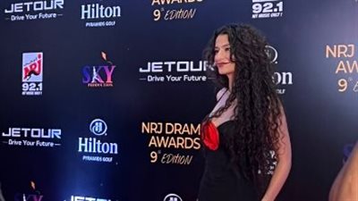 أميرة أديب تتألق في حفل توزيع جوائز 