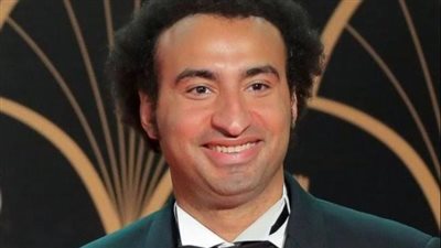 علي ربيع يشيد بتجربة فيلمه الجديد 