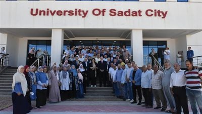 استقبال حافل لرئيس جامعة السادات تكريمًا لجهودها القيادية المتميزة