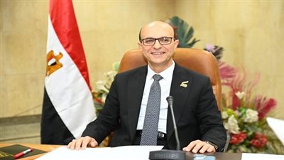 رئيس جامعة أسيوط يعتمد تجديدات وتعيينات جديدة لتطوير منظومة العمل