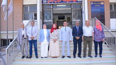 صيدلة أسيوط تنظم يومًا تثقيفيًا للتوعية بالتدخين والأمراض المزمنة