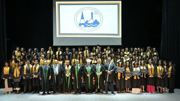 جامعة القاهرة تحتفل