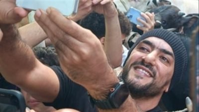 أحمد العوضي يحتفل بعيد الأضحى وسط أهالي عين شمس: 