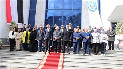 عاشور: ميزانية المستشفيات الجامعية ارتفعت من ١٠ إلى ٢٨ مليار وتحظى بدعم القيادة السياسية