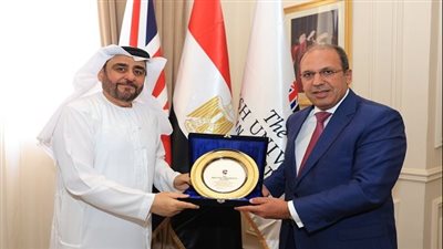 الجامعة البريطانية في مصر تستقبل رئيس جامعة حمدان بن محمد تعزيزًا للتعاون الذكي