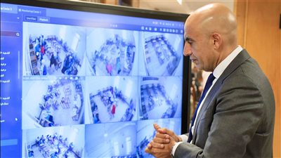 وزير التربية والتعليم يتابع امتحانات الثانوية العامة من خلال غرفة العمليات المركزية بالوزارة