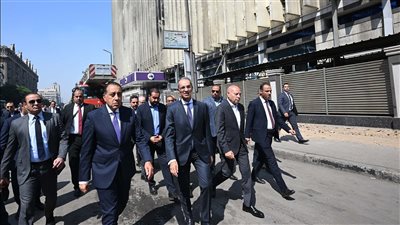 تقرير وزير الاتصالات بشأن عودة مختلف الخدمات بعد حريق سنترال رمسيس