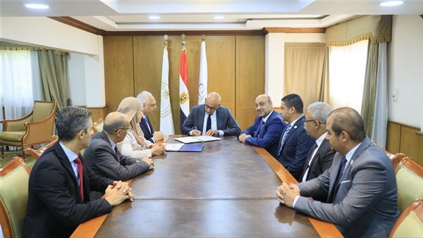 اعتماد نتيجة الدبلومات