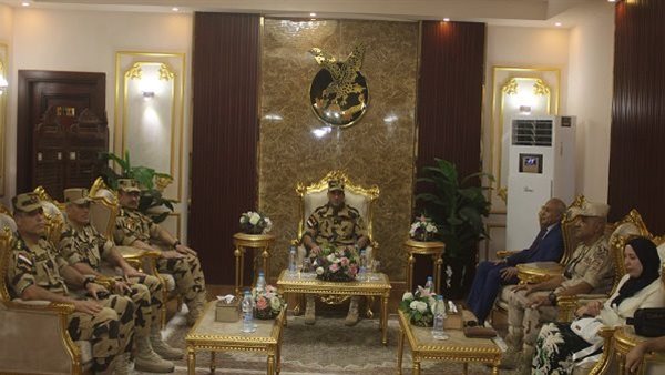 طلاب جامعة سوهاج