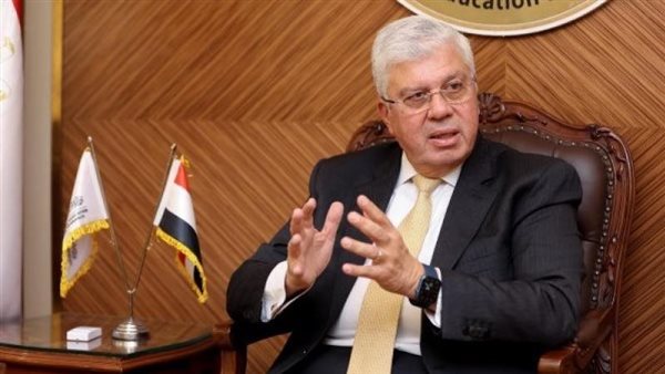 أيمن عاشور وزير التعليم