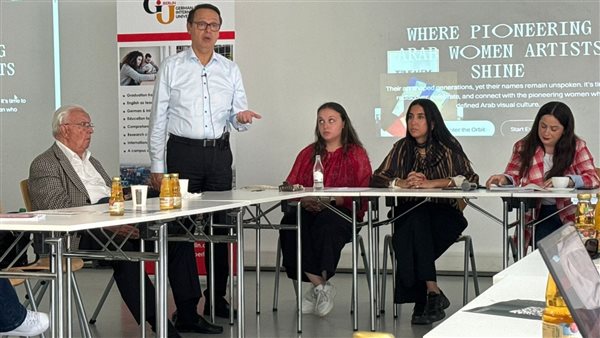 جانب من التعاون 