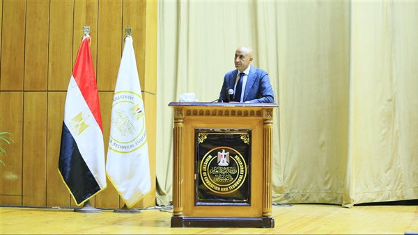 محمد عبداللطيف وزير