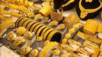 سعر الذهب اليوم السبت 15 نوفمبر 2025 يسجل خسائر بالجملة.. وعيار 21 يتراجع بقوة
