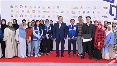 جامعة القاهرة تشارك بقوة في قمة ستارت لدعم الشباب وتمكينهم