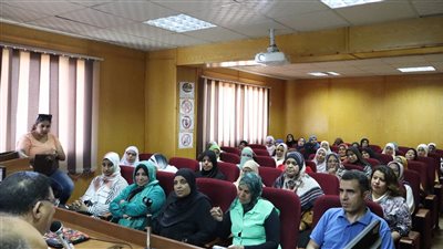 جامعة الأقصر تطلق برنامجًا تدريبيًا للرائدات الريفيات لرفع كفاءة الأداء المهني 