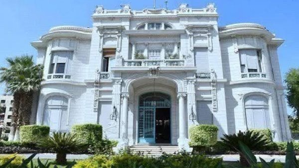 جامعة عين شمس