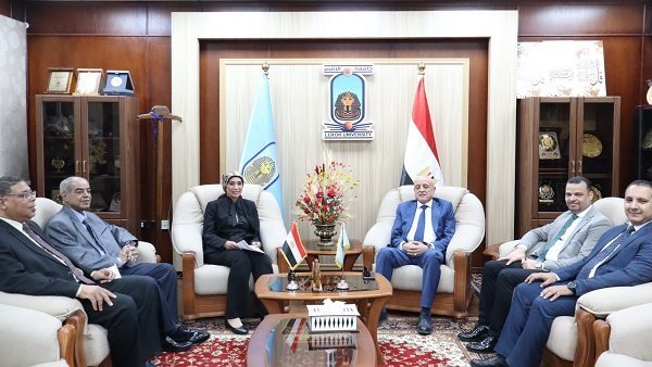 مجلس جامعة الأقصر