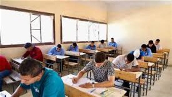 طلاب الثانوية العامة