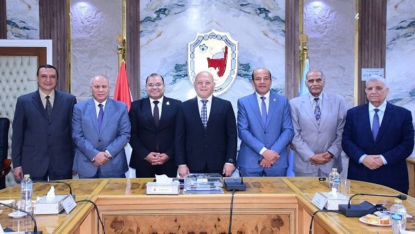 جامعة سوهاج تختار