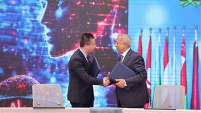 هواوي توقع بروتوكول تعاون مع الأكاديمية العربية للعلوم والتكنولوجيا والنقل البحري لإنشاء مركز الدعم لأكاديمية