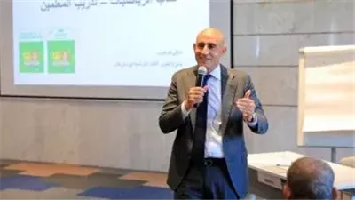 وزير التربية والتعليم يطلق تدريب البرمجة والذكاء الاصطناعي للمعلمين