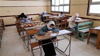 إلى طلاب الصف الأول الاعدادي.. توزيع منهج العلوم ترم أول 2026