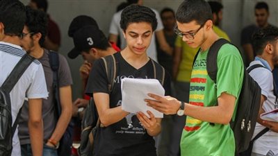 اتهام موظف بالمعاش بتزوير أوراق نقل طالبين في الدقي