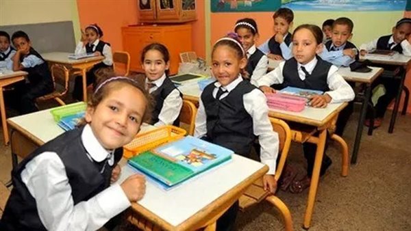 طلاب الصف الثاني