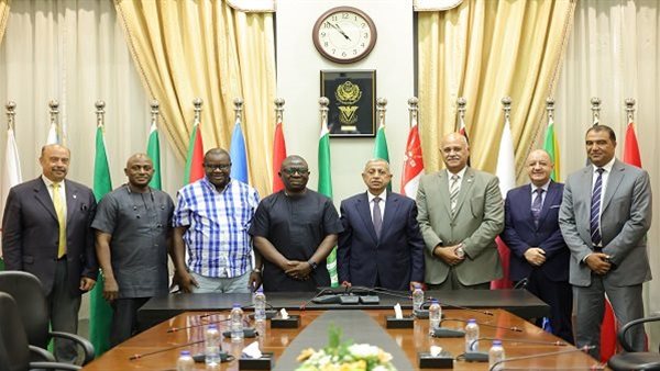 الأكاديمية العربية