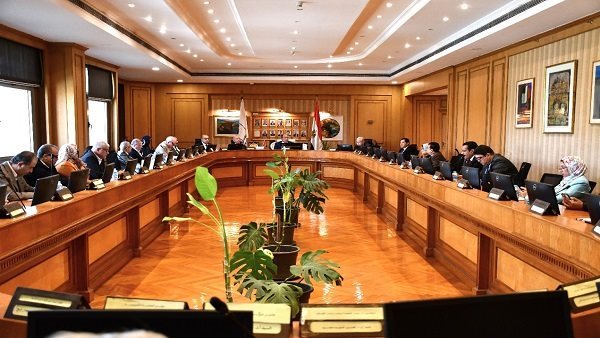 مجلس جامعة حلوان