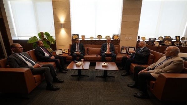 وفد مؤسسة أخبار اليوم