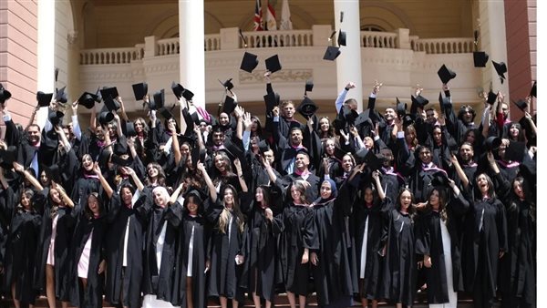 كلية الإعلام والاتصال