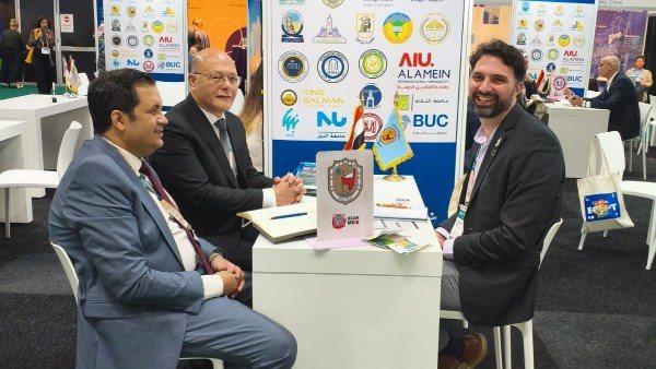 جانب من التعاون 