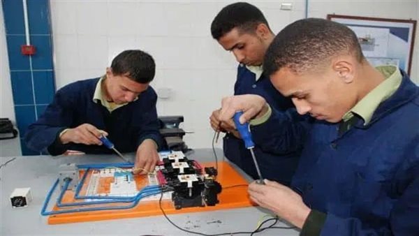 مدارس الكهرباء للتكنولوجيا